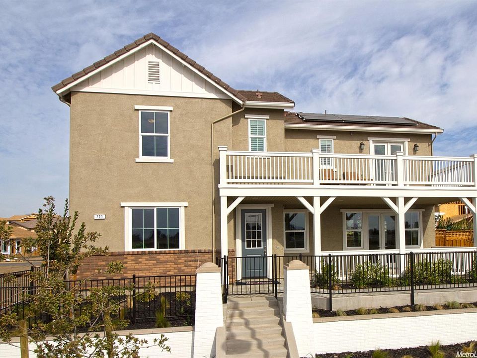 1st image of 711 Lakeside Dr #19