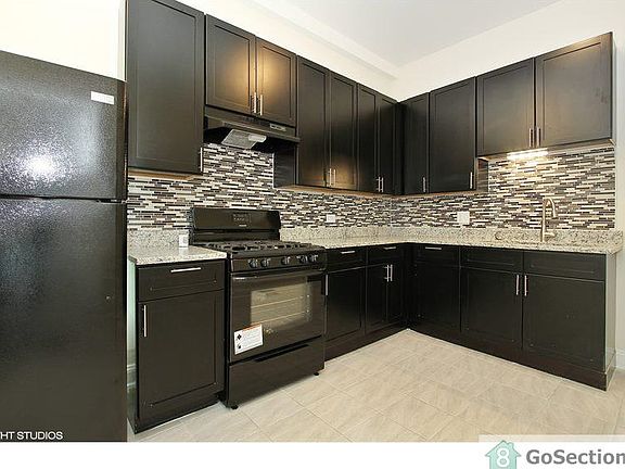 5th image of 9011 S Brandon Ave #3