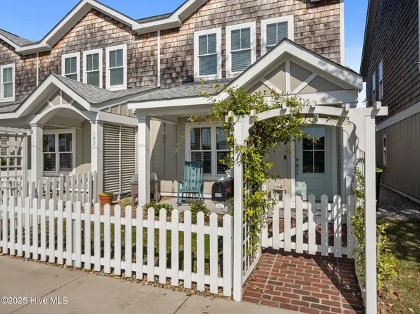 105 S 13th Street, Morehead City, NC 28557