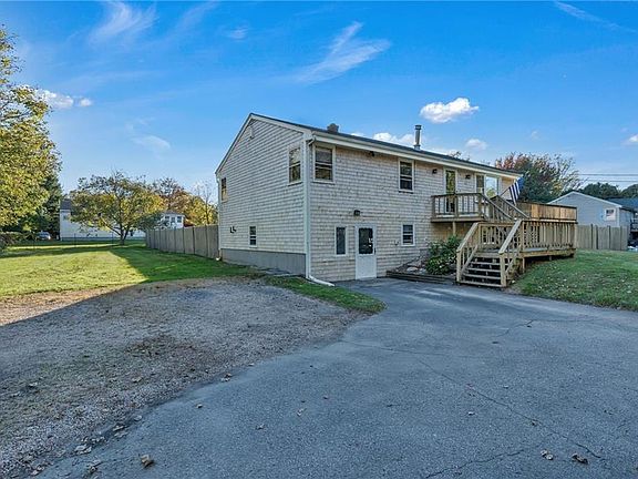 3rd image of 604 Boyds Ln
