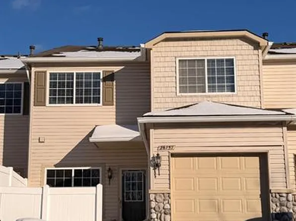 26757 Kirkway Cir, Woodhaven, MI 48183