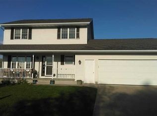 305 Richland Ave, Urbana, IA