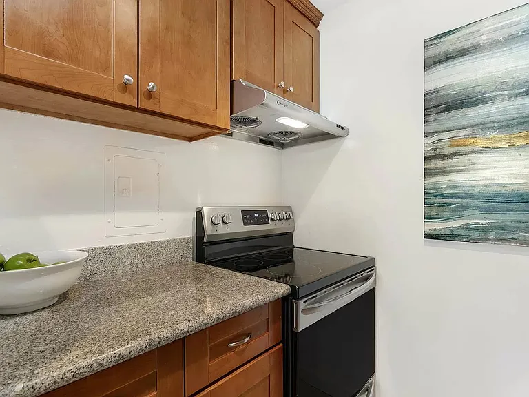 500 W Middlefield Rd #68 — Photo 23