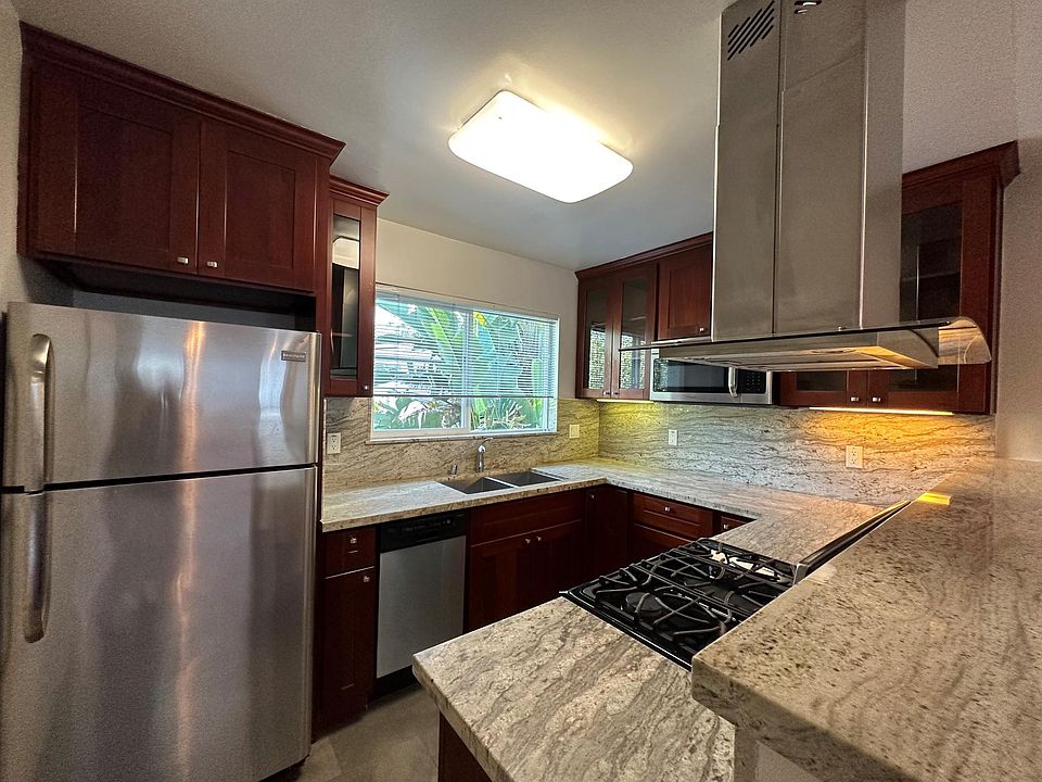 1st image of 807 N Edinburgh Ave APT 7