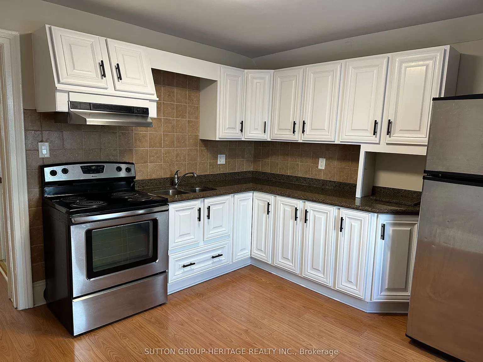 2 bed, $2,200 — Photo 2