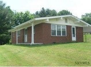 106 Taylorwood Rd, Galax, VA 24333