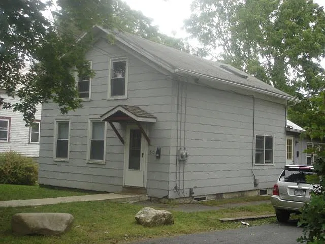 50 Railroad St — Photo 2