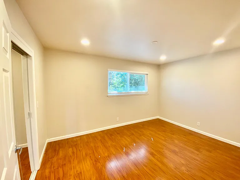695 Sierra Vista Ave #3 — Photo 9