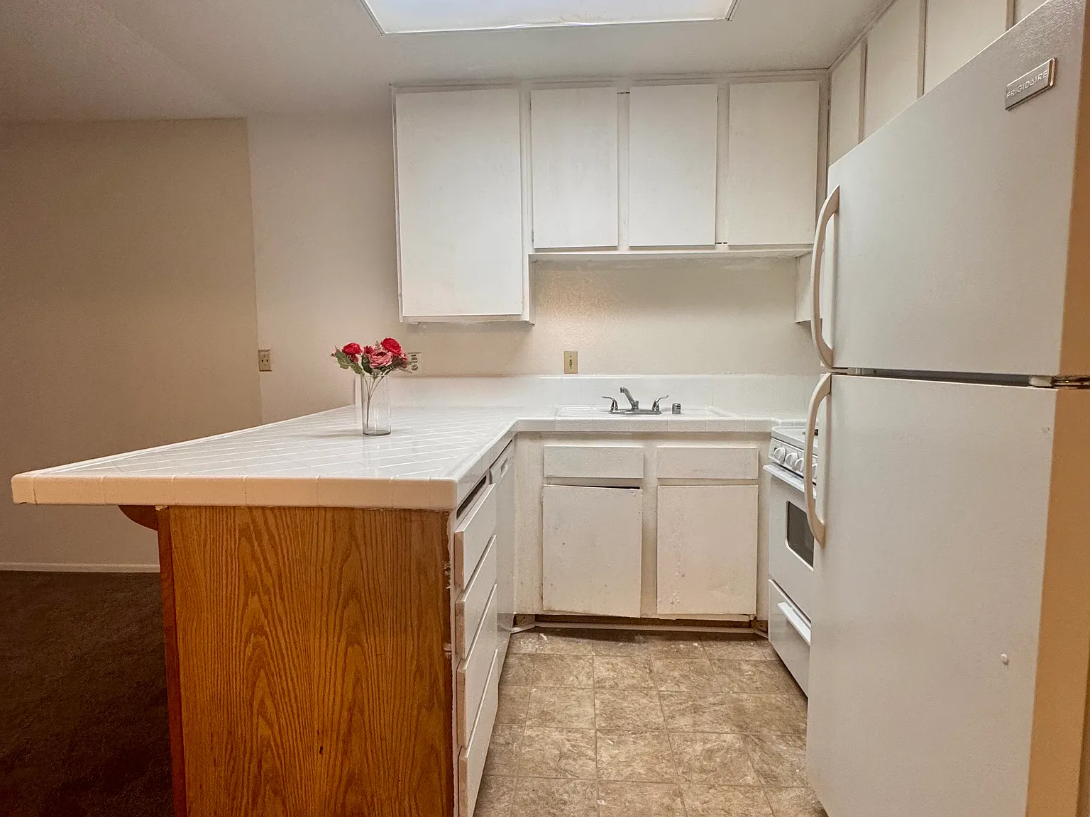 1 bed, $2,000 — Photo 1