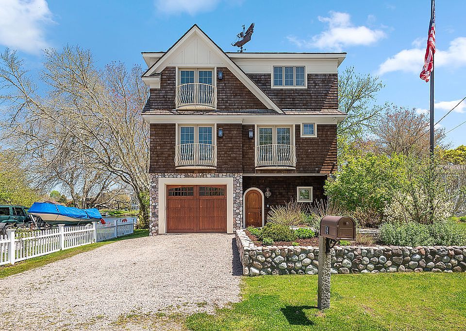 1st image of 94 Sand Piper Dr