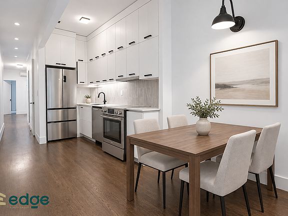 3rd image of 65 3rd Pl APT 1L