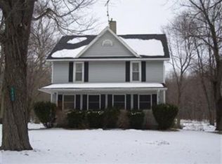 7842 Mill St, Williamsfield, OH 44093