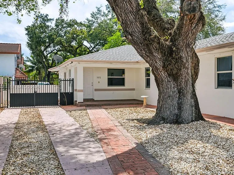 3072 NW 14th St #REAR — Photo 15