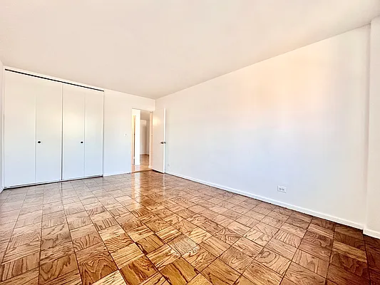 Rented by Addison Property Group | media 6