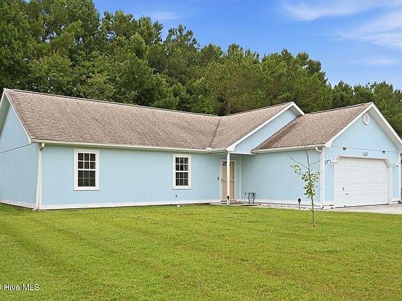 2nd image of 121 Daphne Drive