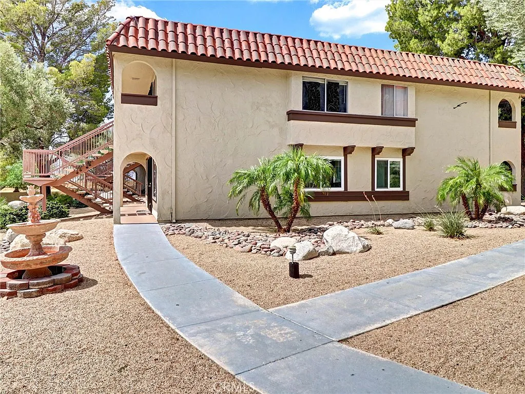 64281 Spyglass Ave — Photo 4