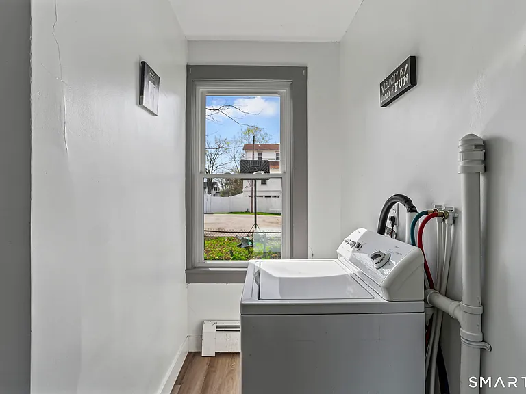 63 Reynolds St #C — Photo 11