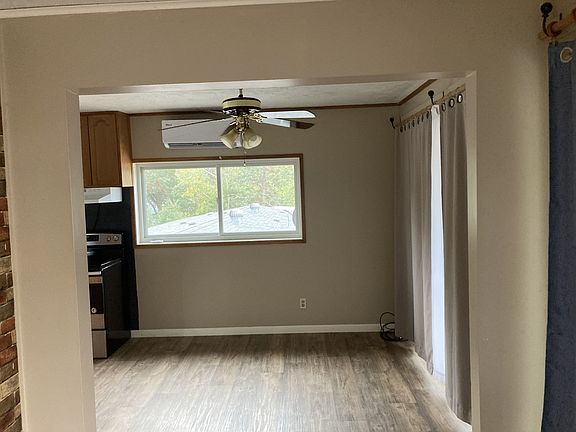 4th image of 3624 Cloverlawn Driveapartment