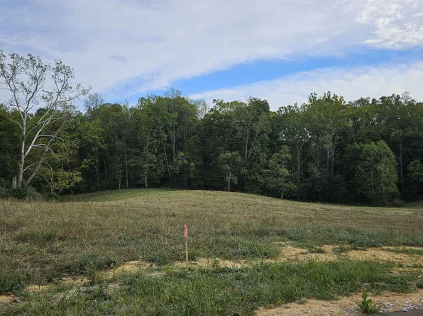 7 Aberdeen Dr, Ona, WV 25545