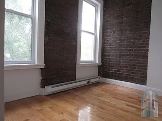 Rented by Skyline Group Real Estate