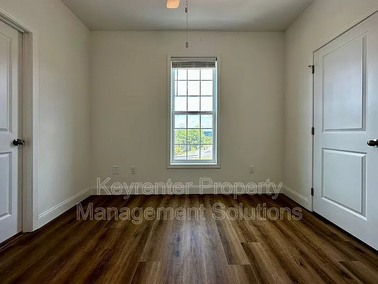 3445 Lee Hwy #102 — Photo 8
