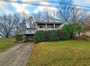 323 3rd Ave, Ripley, WV 25271