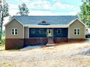 19466 Boydton Plank Rd, Warfield, VA 23889