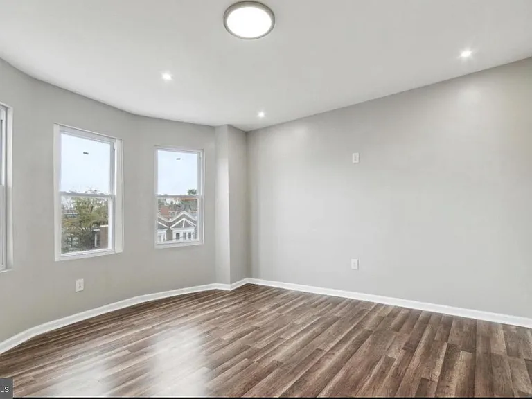 5912 Old York Rd #3 — Photo 4