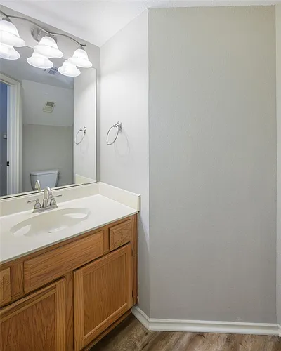3404 Napolean Ct Photo 1