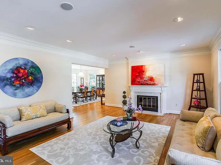 9720 Holloway Hill Ct — Photo 17