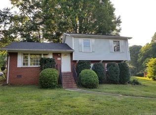 201 Abingdon Cres, Huntersville, NC 28078