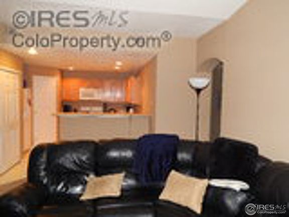 3rd image of 1703 Whitehall Dr #8I
