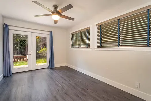 113 N Alvarado St — Photo 14