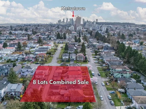 4530 Moss St, Vancouver, BC V5R 3T1