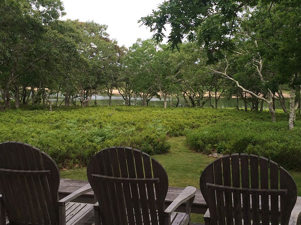 2nd image of 125 Middle Point Rd