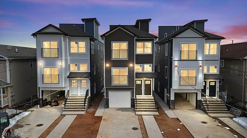 1st image of 44.5 Milford Ave