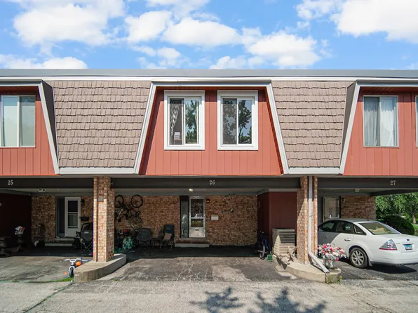 26 Cour De La Reine, Palos Hills, IL 60465