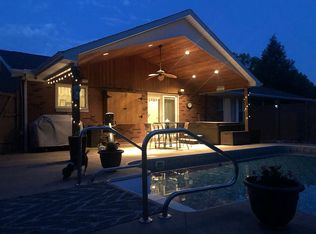 4111 Pine Dr, Newburgh, IN