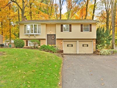 7770 Castle Rock Dr NE, Warren, OH, 44484