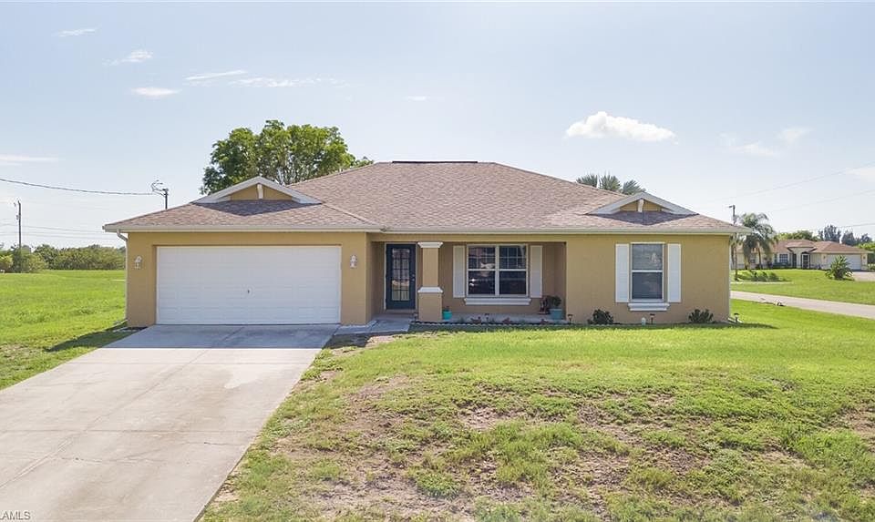 1st image of 2216 NE 13th Pl