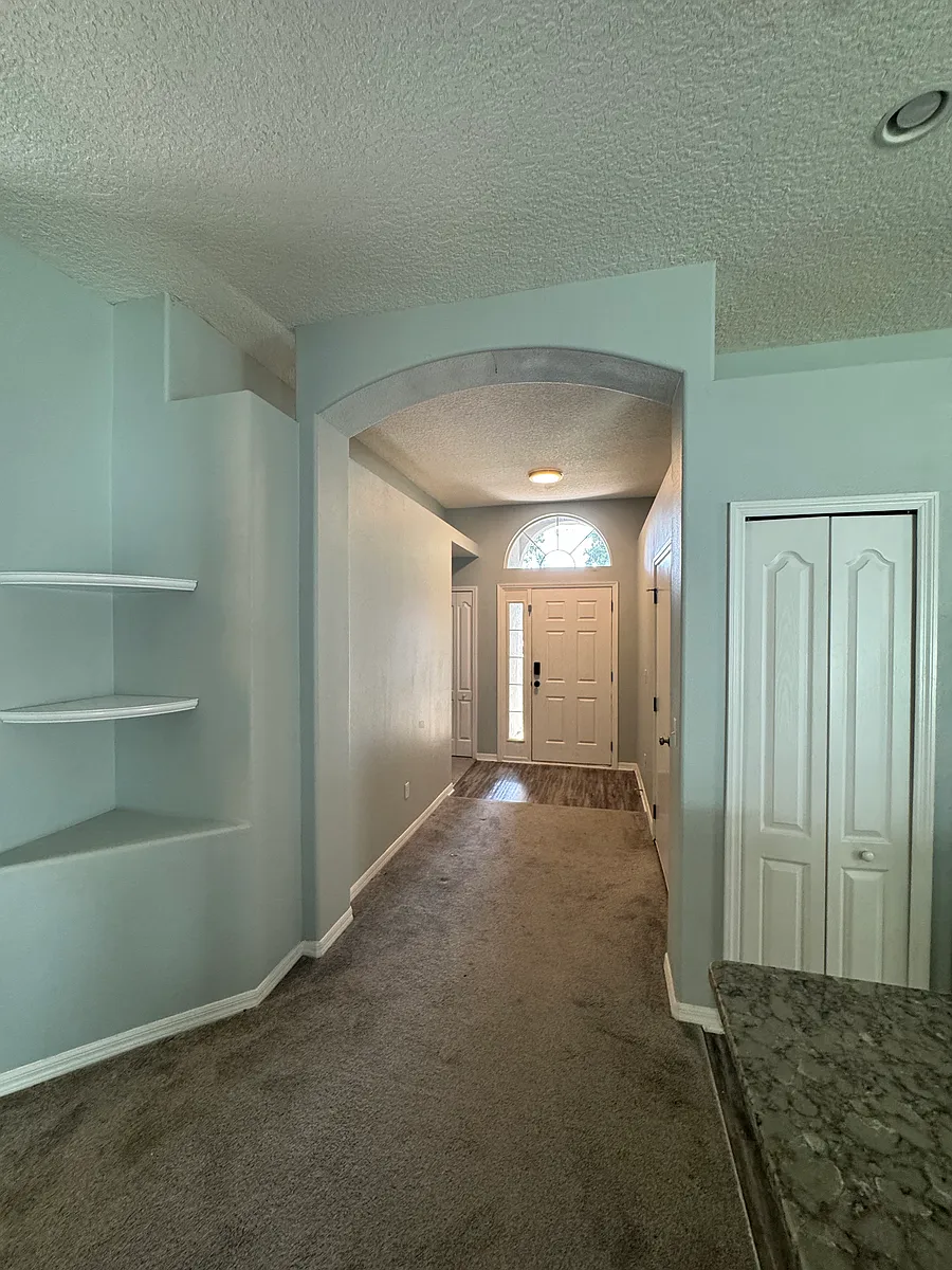 Building Photo - 986 Otter Creek Dr