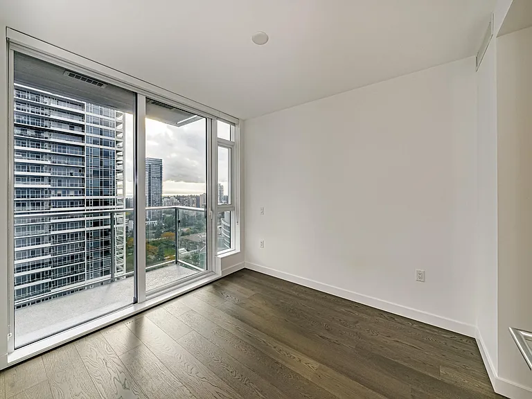 6000 McKay Ave #22XX — Photo 10