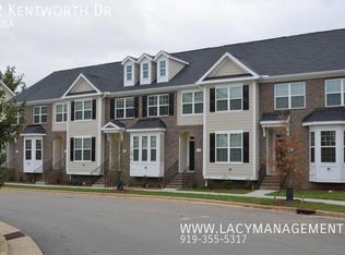 6022 Kentworth Dr, Holly Springs, NC 27540