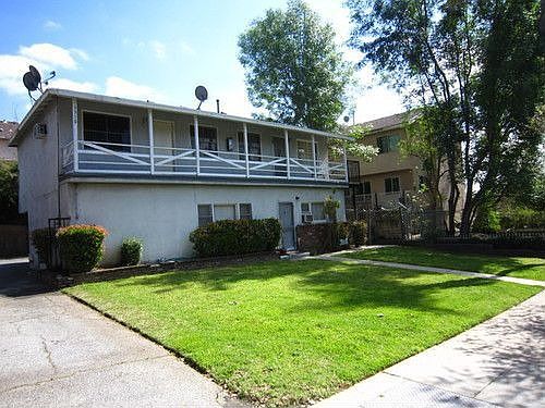 1st image of 1310 N Marengo Ave #2