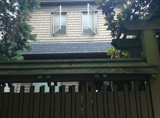 1939 8th Ave W, Seattle, WA 98119