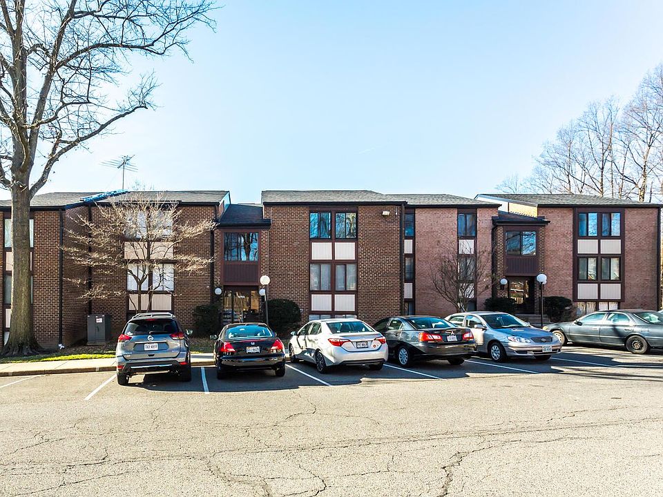 1st image of 9709 Kings Crown Ct APT 202