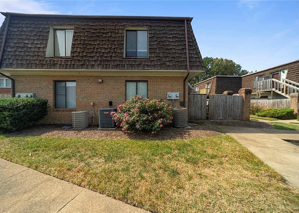 1st image of 1649 Ocean Bay Dr #4