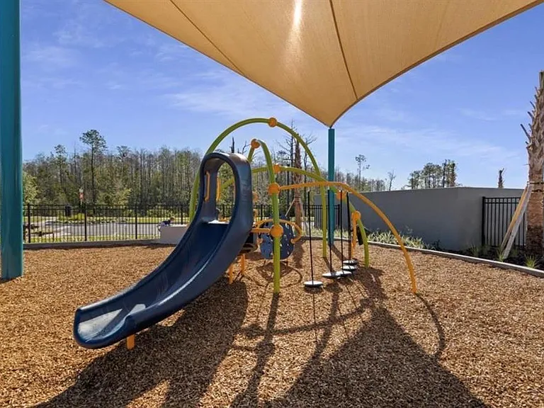 9855 Walkway Dr — Photo 19