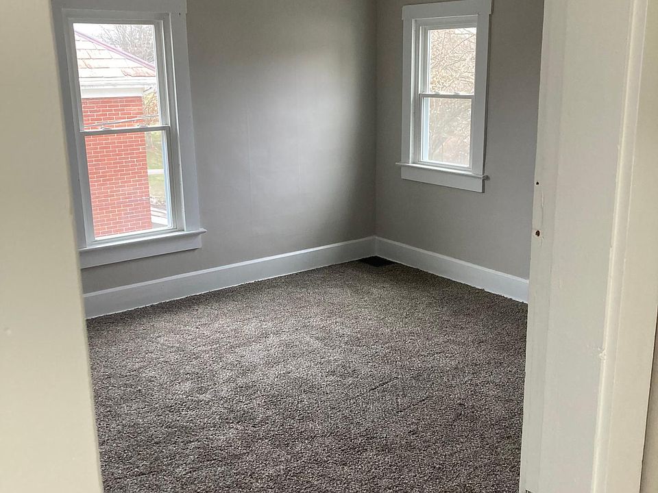 1st image of 304 Park Ave #2