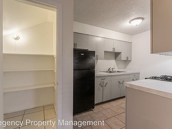 3rd image of 7314 Oak Manor Dr APT 201